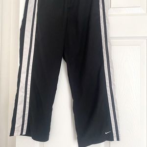 Nike Active Pants - 3/4 length - Size S (4/6)